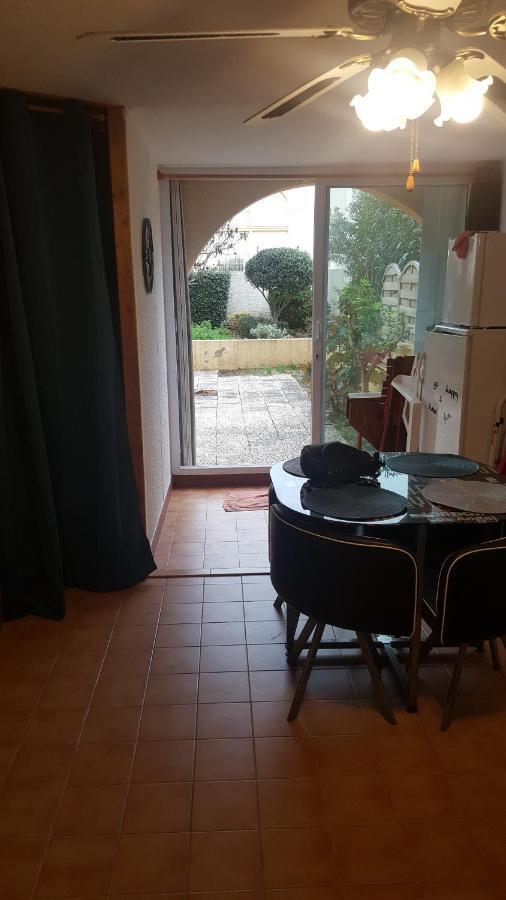 Appartement T2 Avec Son Rez De Jardin De 40 M2 5 Couchages 250M De La Plage Et 15Km De L'Arena ناربون بلاج المظهر الخارجي الصورة